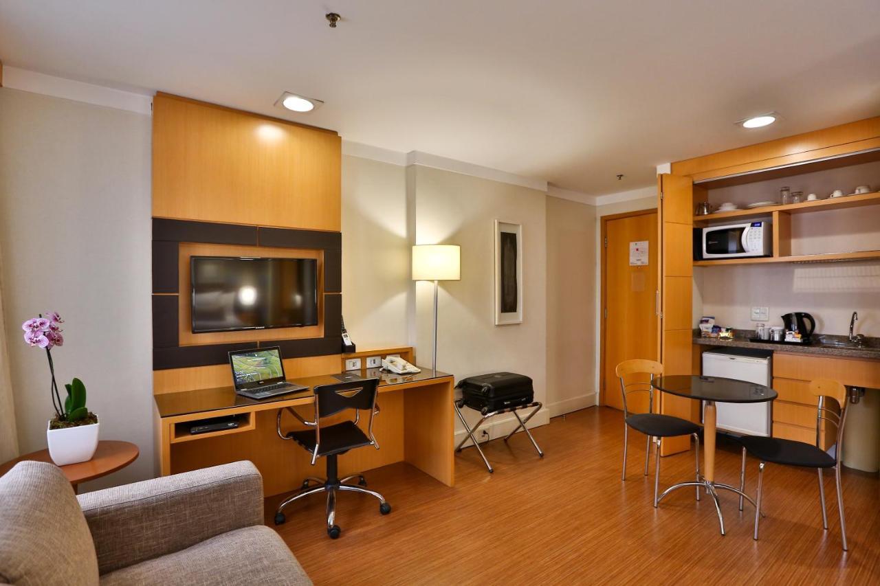 Deluxe Room,1697074465:JPEG