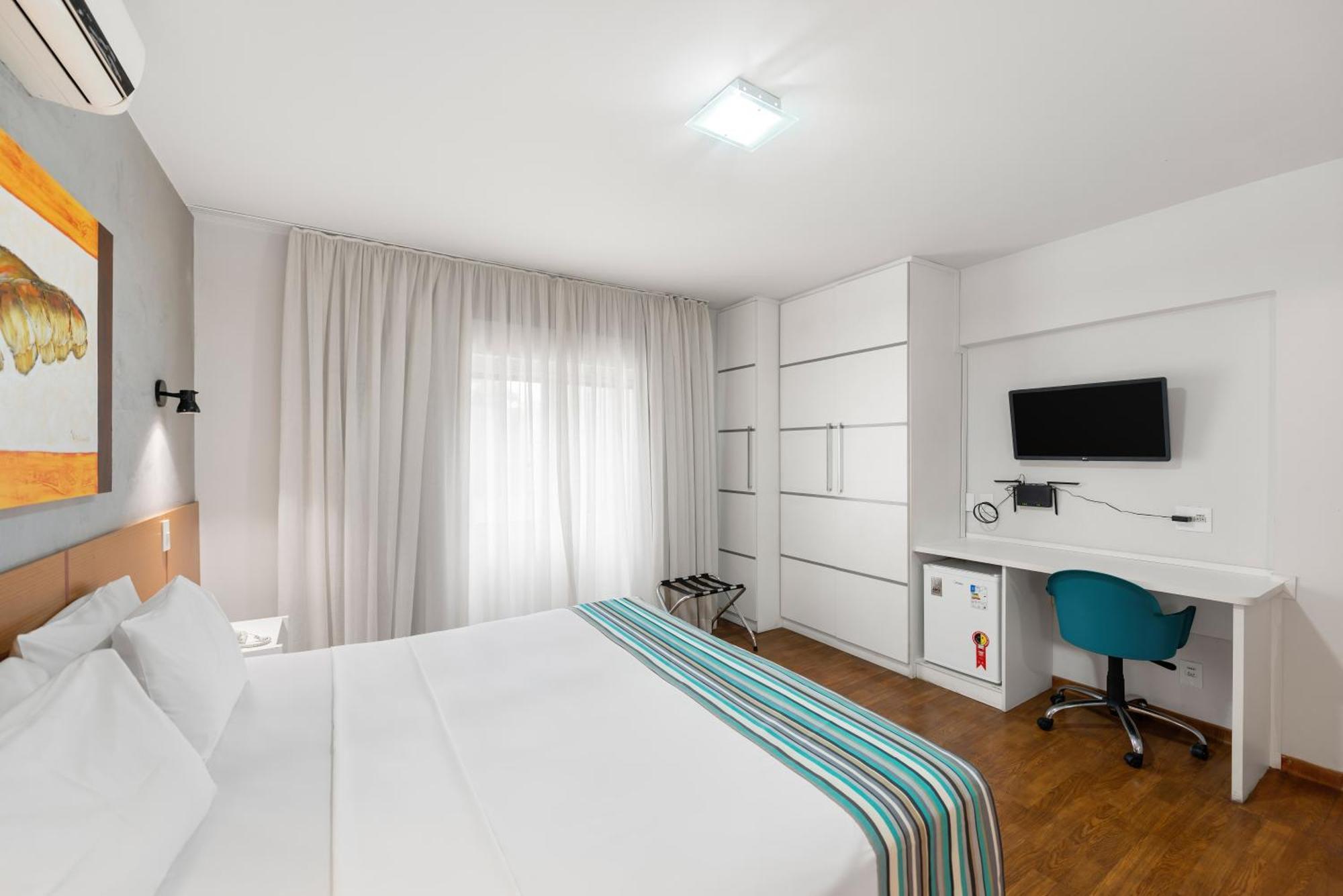 Quarto Duplo Amplo