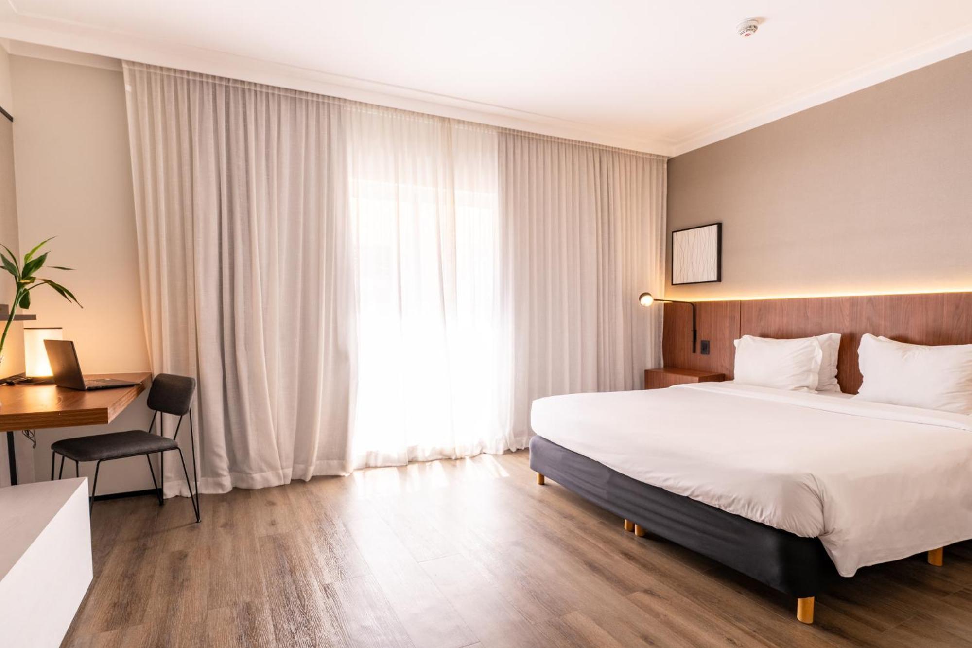 Luxo Casal 1 Cama Queen,1772892371:JPEG