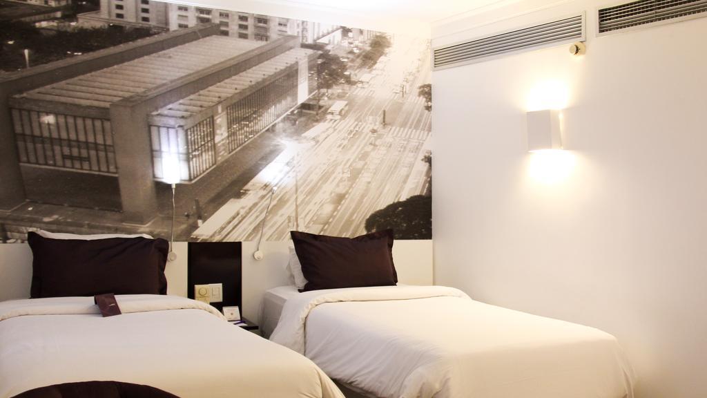 Standard Twin Room,371056441:JPEG